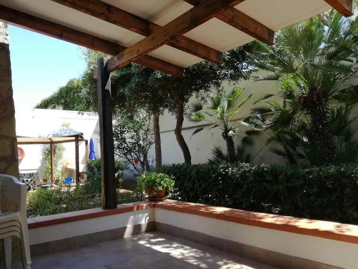 Ai Tre Scalini Da Maria Apartment Valderice 0*,