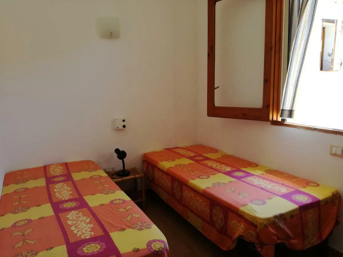 Ai Tre Scalini Da Maria Apartment Valderice Italy
